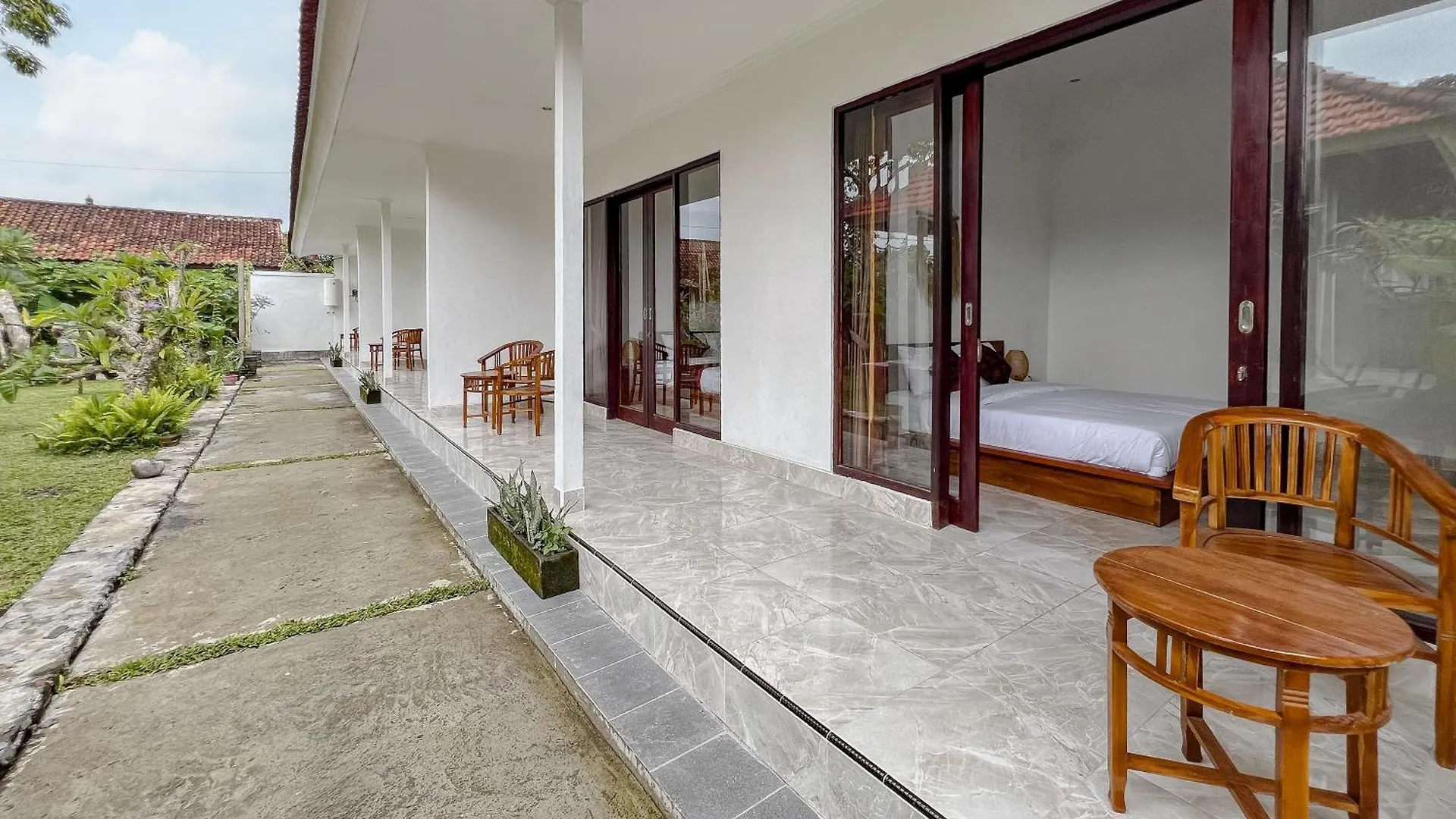 Donut Guest House Ubud  Ubud (Bali)